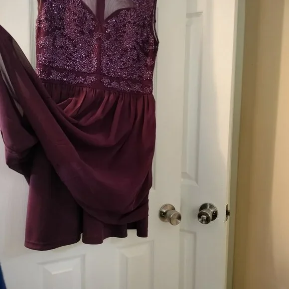 Sleeveless Purple Francesca's Dress - Picture 5 of 6